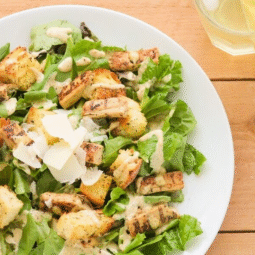 Salata s peršinom i piletinom: Ukusan recept za večeruSalata s peršinom i piletinom: Ukusan recept za večeru