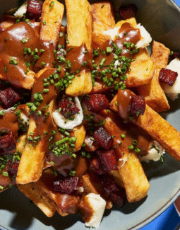 Recept za poutine: Ukusni kanadski specijalitet