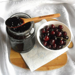 Džem od trešanja: Ukusan recept za svaki doručakDžem od trešanja: Ukusan recept za svaki doručak